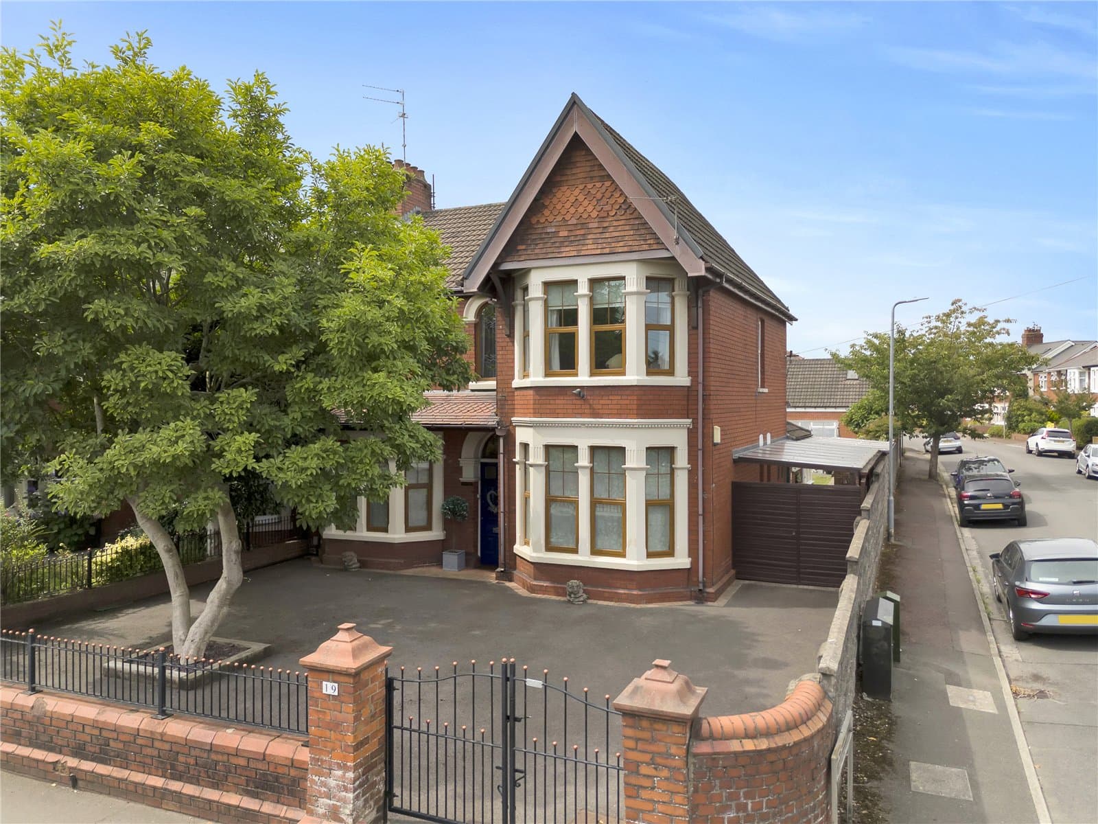 Heol Don, Whitchurch, Cardiff, South Glamorgan, CF14 2AR