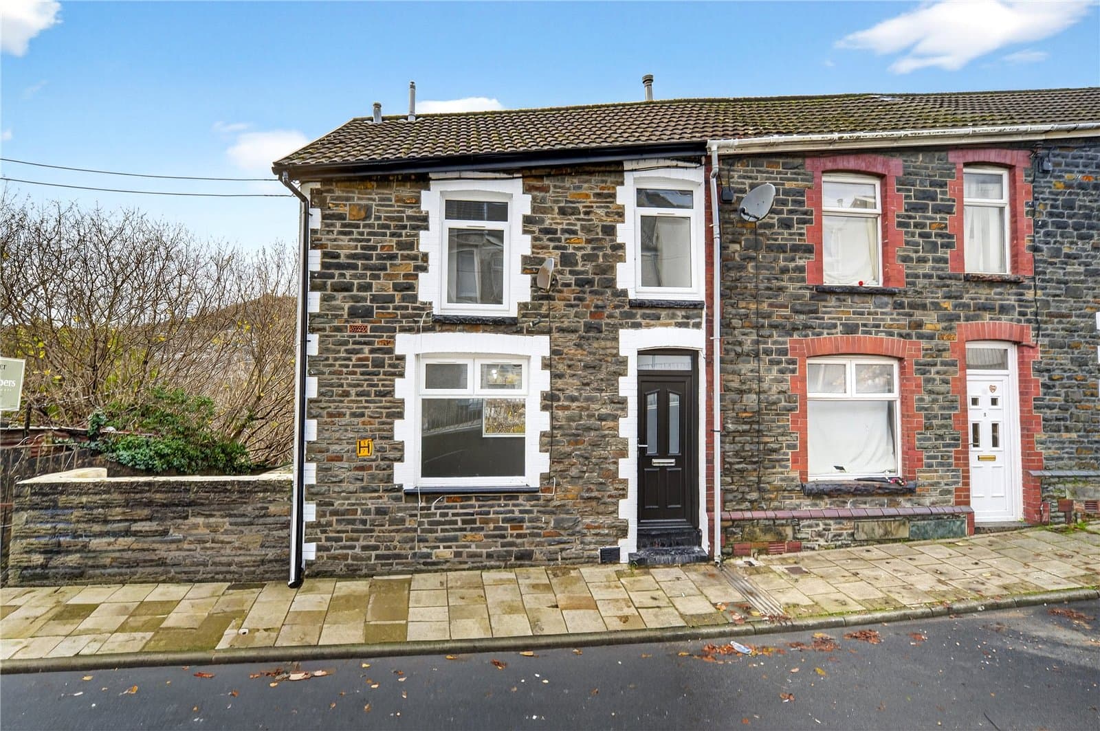 Hurford Crescent, Graigwen, Pontypridd, Rhondda Cynon Taf, CF37 2LD