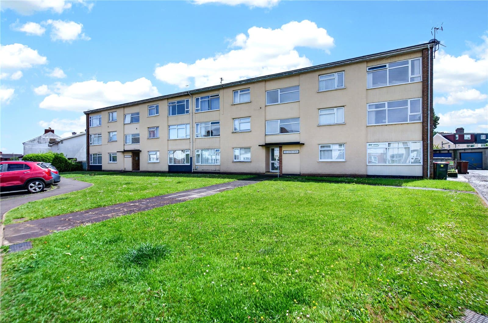 Tyn-y-Pwll Road, Whitchurch, Cardiff, South Glamorgan, CF14 1AU