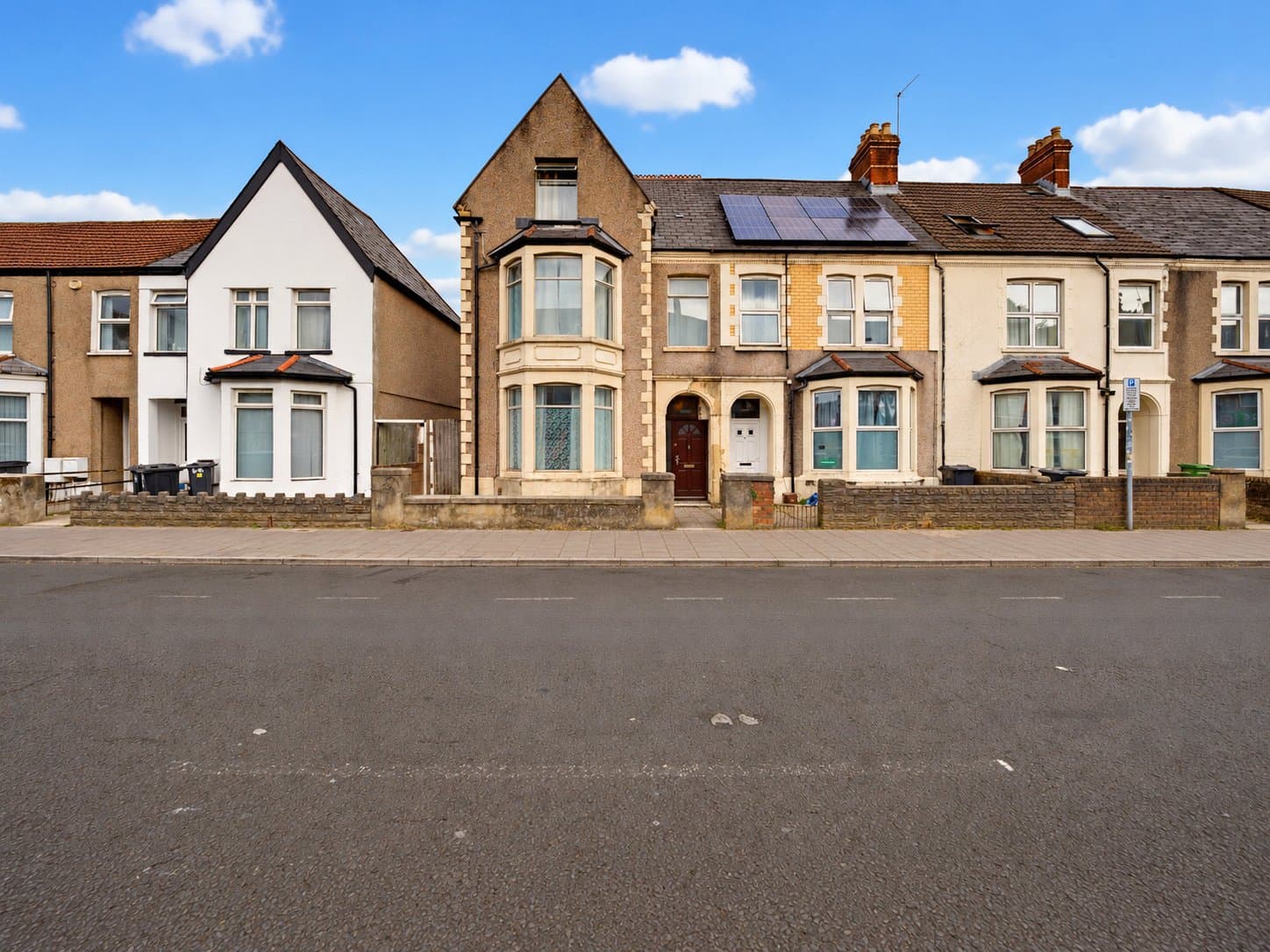 Salisbury Road, Cardiff, CF24 4AD